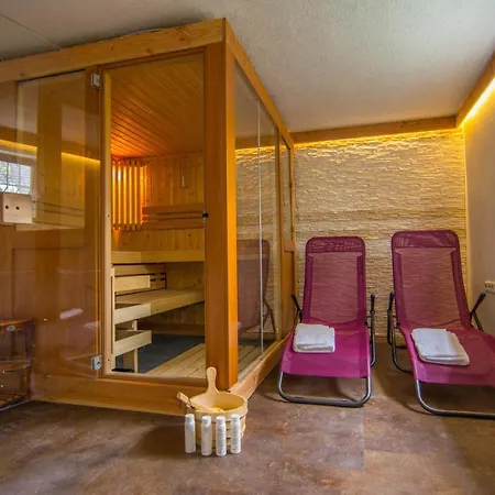 Naturpur Holiday home *